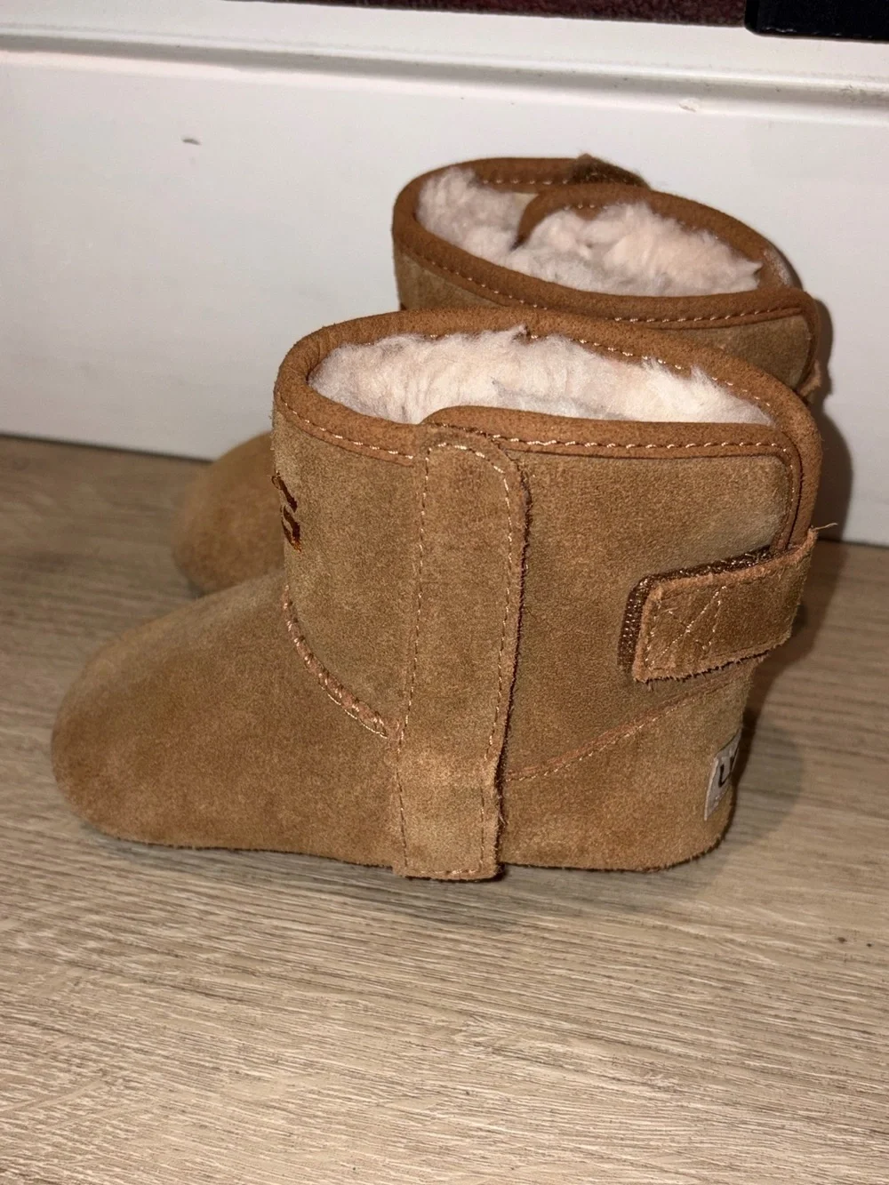 UGG baby jesse